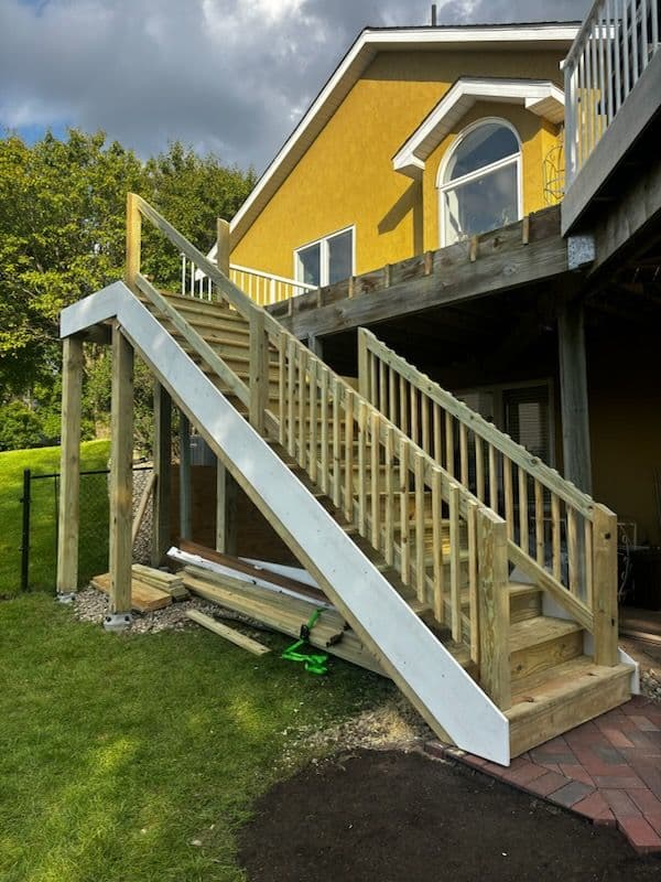 Gallery photos for Chanhassen Deck Staircase Prepped for Painting: Image #1