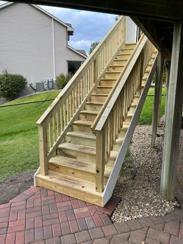 Gallery photos for Stunning Deck Staircase at Walker Outdoor Solutions: Image #2