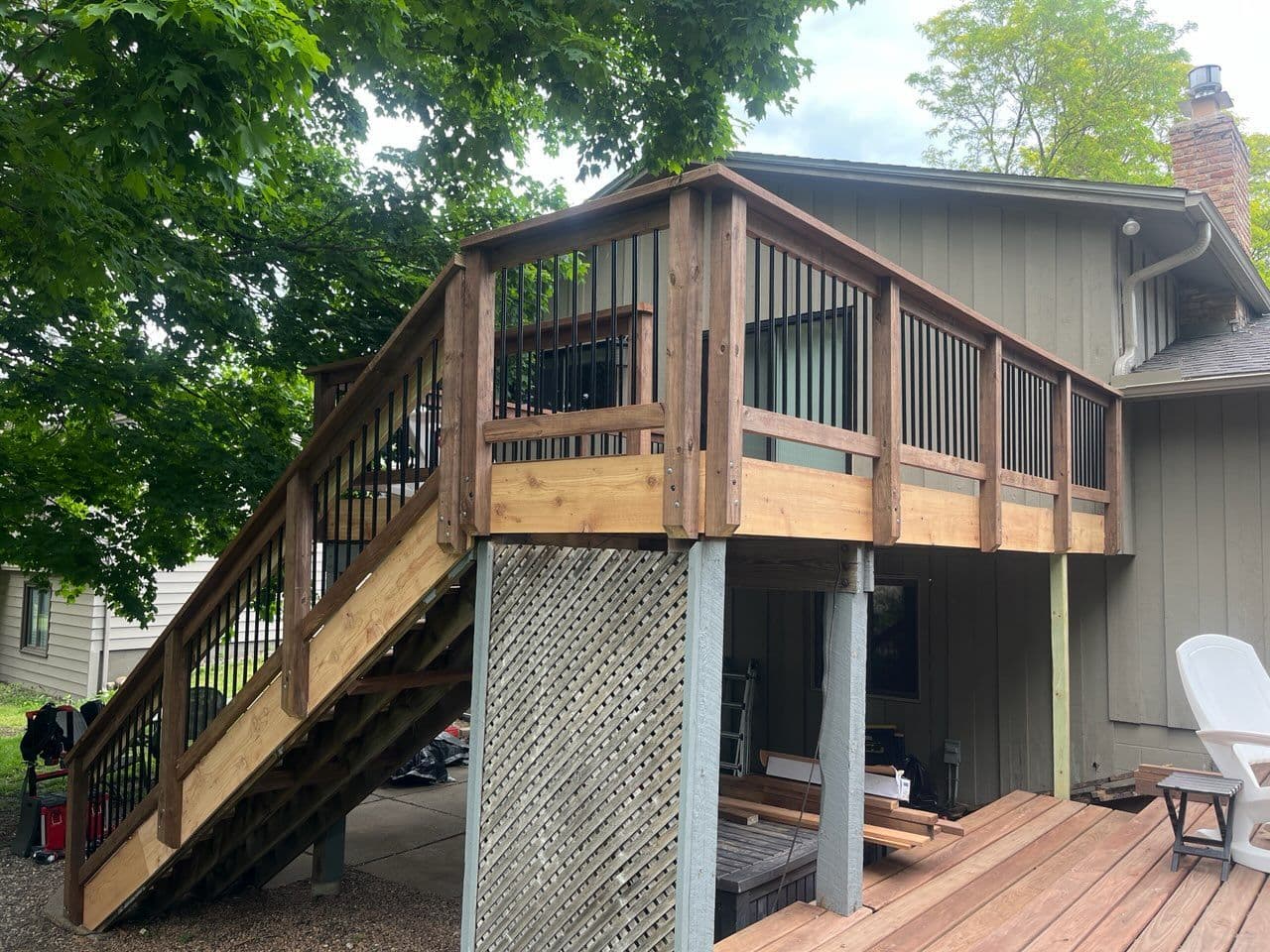 Stunning Deck Remodel with Cedartone Lumber image