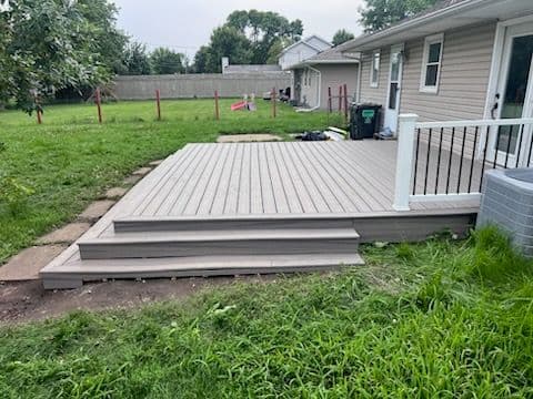 Gallery photos for Sleek and Durable Deck Transformation by Walker Outdoor Solutions: Image #1