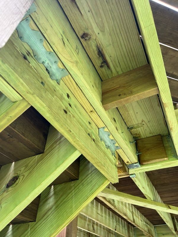 Gallery photos for Precision Deck Framing for Unmatched Safety: Image #3