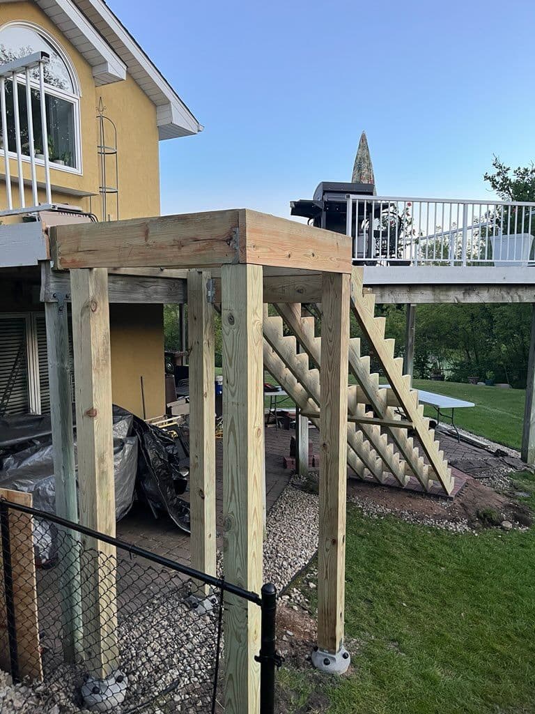 Gallery photos for Expert Staircase Construction in Chanhassen: Image #1